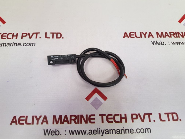 E522 1V Magnetic Switch 250V Ac 0.04A