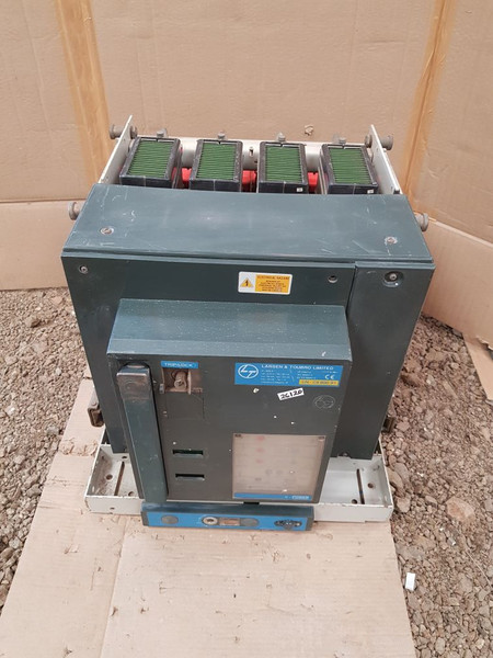Larsen & Toubro 800Amp Cn-cs 800 S1 Circuit Breaker 415V 50/60Hz