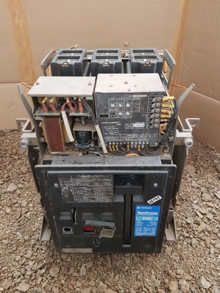 Terasaki Tempower At20 Air Circuit Breaker 660Vac 50/60Hz 2000A
