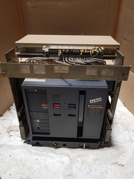 Merlin gerin masterpact m25 h2 circuit breaker str 38 u