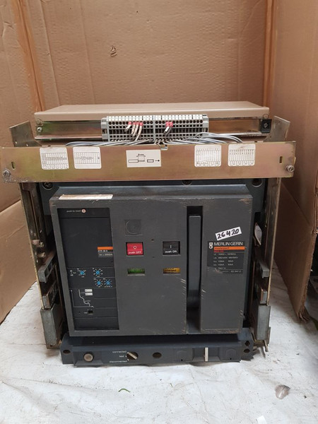 Merlin Gerin M20 H2 Masterpact M20 H2 Circuit Breaker 2000A