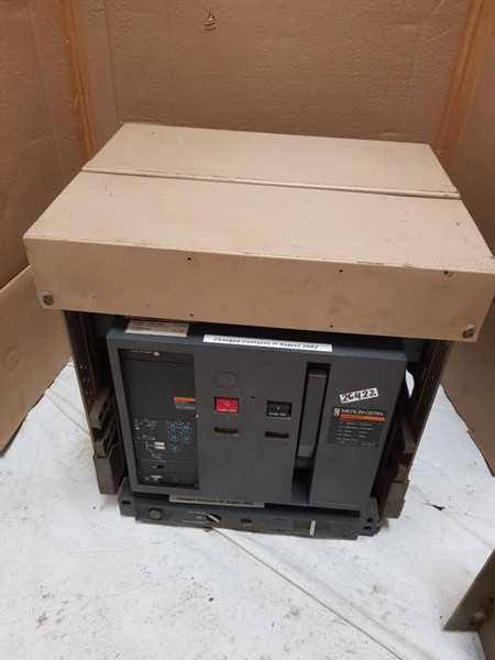 Merlin Gerin Masterpact M16 H1 Air Circuit Breaker 1000V 50/60Hz Iec947-2 24Vdc