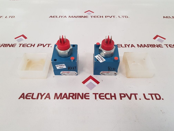 Rexroth 3526010220 valve new