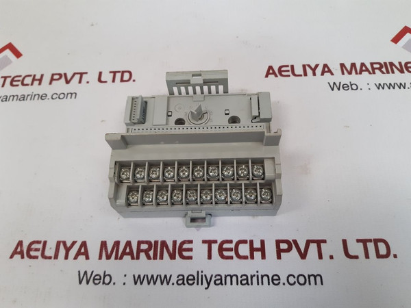 Allen-bradley 1794-tbn Series. A 92416871 Flex Terminal Base Unit Rev. A01