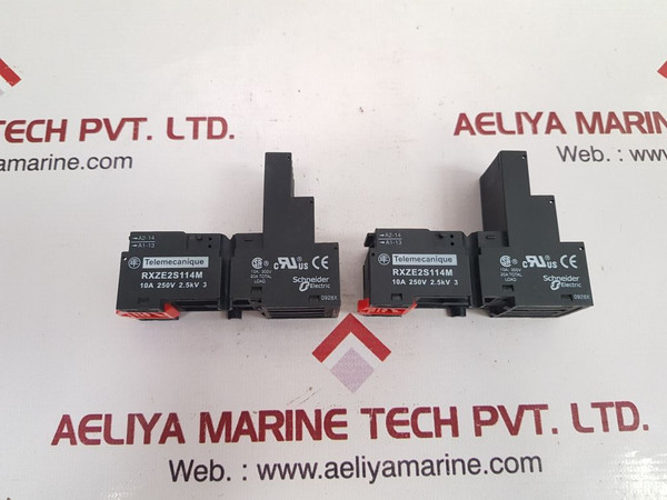Lot Of 10X Telemecanique Rxze2S114M Relay Socket Base