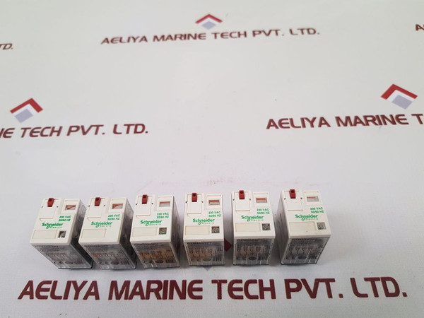 Schneider electric rxm4ab2p7 plug in relay