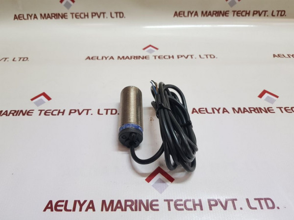 Telemecanique Xsav12373 Proximity Switch Sensor