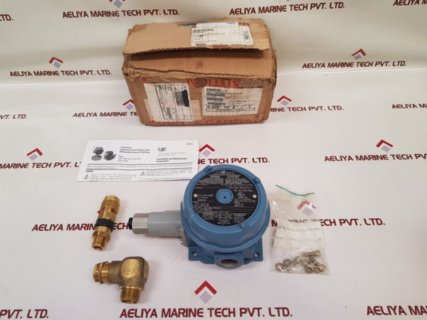 United Electric J120-612 Differential Pressure Switches 125 To 3000 8.6 To 206.8