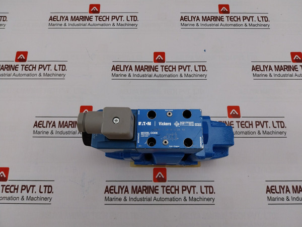 Eaton vickers dg4v 3 2a m u d6 60 pilot valve d 220v50
