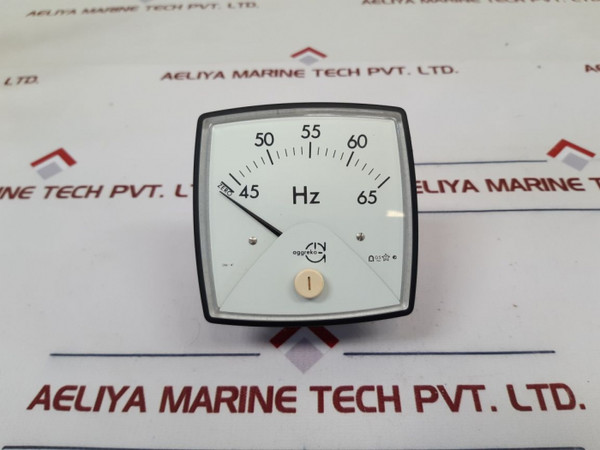 Crompton 016-41 Frequency Panel Meter