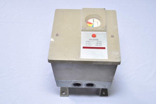 HONEYWELL R4341B 220V 50HZ OIL: 5/1 SEC GAS: INT/1 SEC