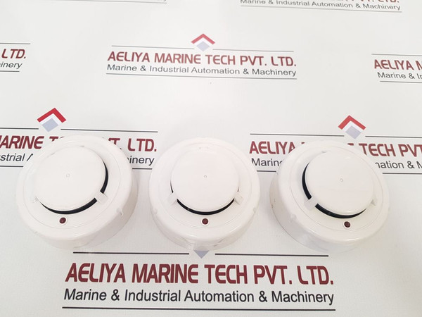 System Sensor 2351E Smoke Detector S-300537803 B401 82F372 Rev.A With Base