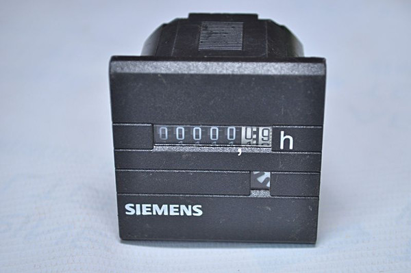 Siemens 7Kt5504 Timer Counter 230 Vac 60 Hz