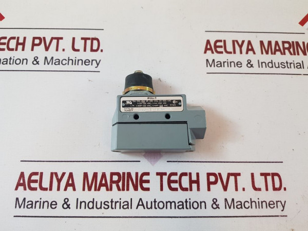 1502-0100 Snap/Limit Switch Mcgill