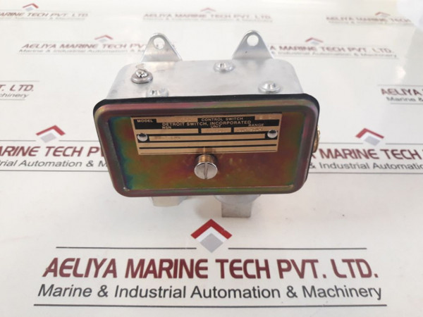 : 222-10 Detroit Switch
Control Switch
Detroit Switch, Incorporated