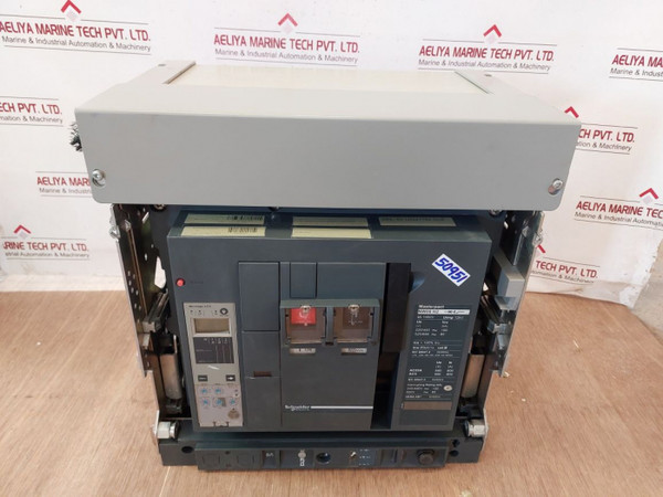 Schneider Electric Masterpact Micrologic 5.0A Nw08 H2 Circuit Breaker 800Amp