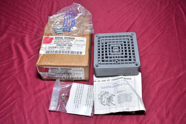 Federal signal 350-120-30 vibratone horn