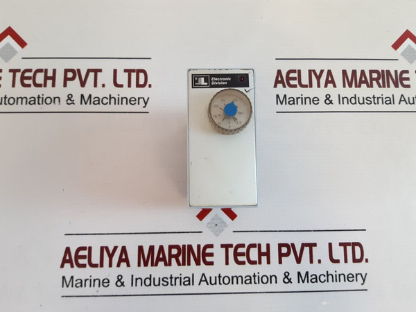 Lovato T1E Time Relay On Operate 0,3 To 30 Sec With Sr2P-06A Socket Base