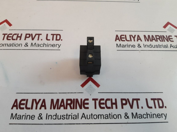 Siemens 3Sb34 00-3A Actuator/Indicator On Lamp Holder 127V 50/60Hz