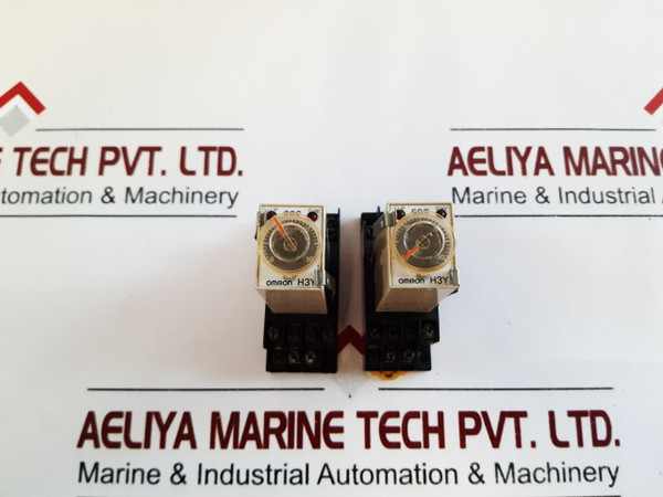 Omron H3Y-4-timer 0 To 30 Sec With Base