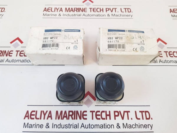 Telemecanique Xb2 Mp22 Booted Push Button Switch - 031170 - Booted Push Button - Telemecanique