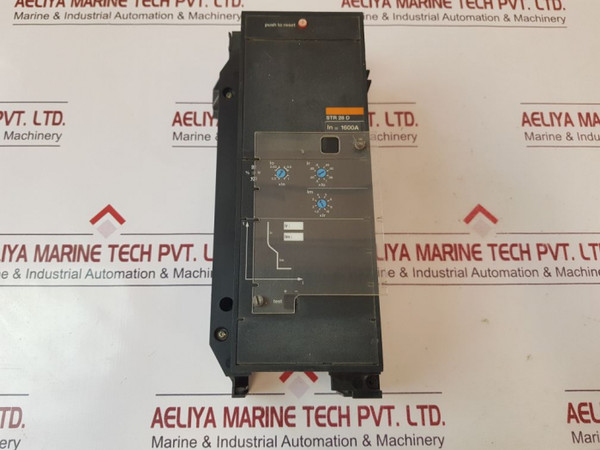 Merlin Gerin Str 28 D 1600A Circuit Breaker 1073021A