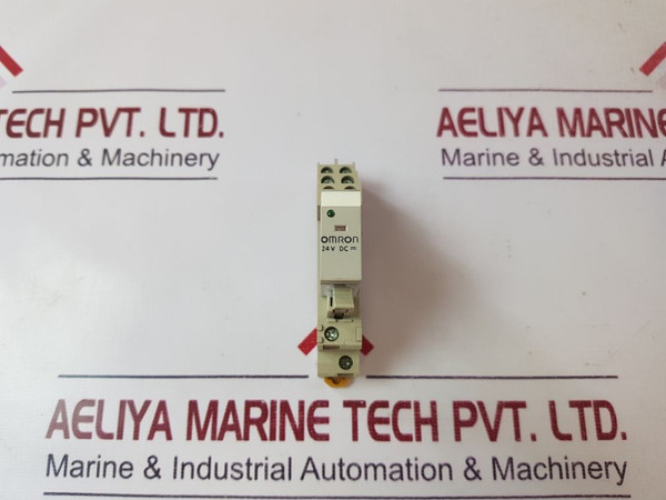 Lot Of 2X Omron G2R-2-snd(S) Relay With Socket