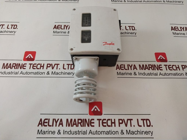 Danfoss Rt4 Thermostat 017A1623-01