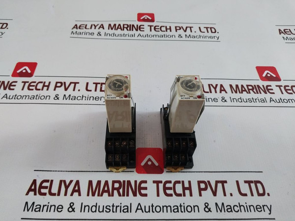 Fuji Electric St7P-2 Timer Relay