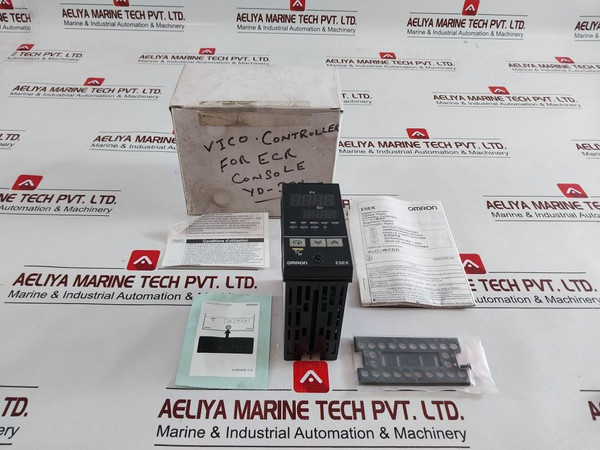Omron E5Ek-prr2-500 Digital Controller 100 - 240 Vac 50/60Hz
