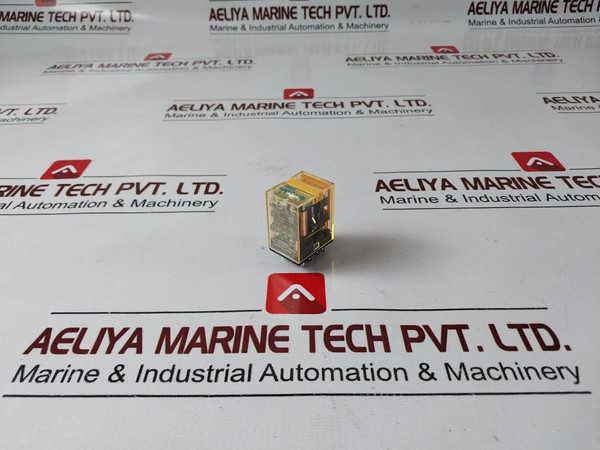 Lot Of 2X Idec Ru4S-c-a100 Relay 1/10Hp 250Vac