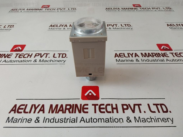 Omron H3Ba-n8H Timer Relay 0 To 30 Sec 220 Vac 50/60Hz