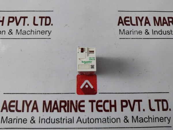 Schneider Electric Rxm2Ab2P7 Auxiliary Contact Block 230 Vac 50/60 Hz