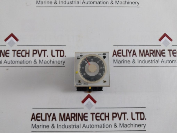 Omron H3Ba-n Timer With Base 110 Vac 50/60Hz