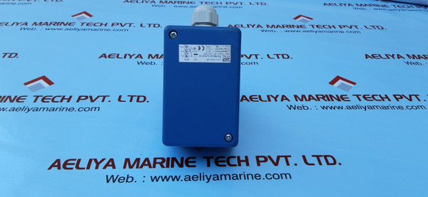 Sika paddle flow switch max 15(8)A, 24..250VAC & 120'C.