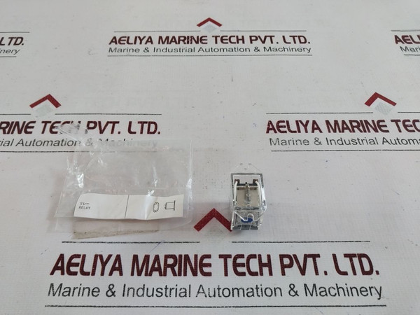 Omron My2F Relay 100/110 Vac