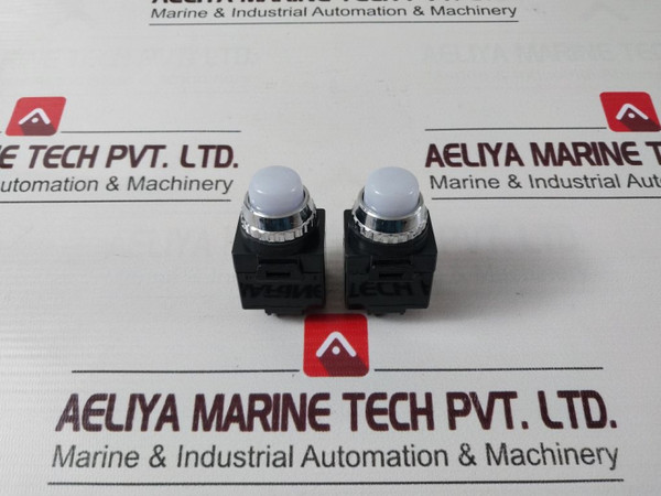 Lot Of 4X Yongsung Yspl2-t22A Pilot Lamp 60Hz Used