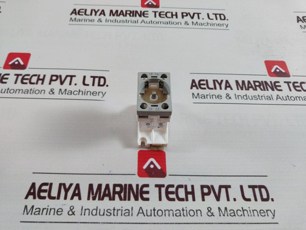 Cooper Crouse-hinds Ghg4171101R0001 Push Button Ac11 250V 6A 240V 50/60Hz 16A