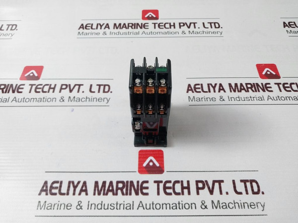 Fuji Electric Magnetic Contactor Relay Src50-2U/X (3A3B) 100-110Vac