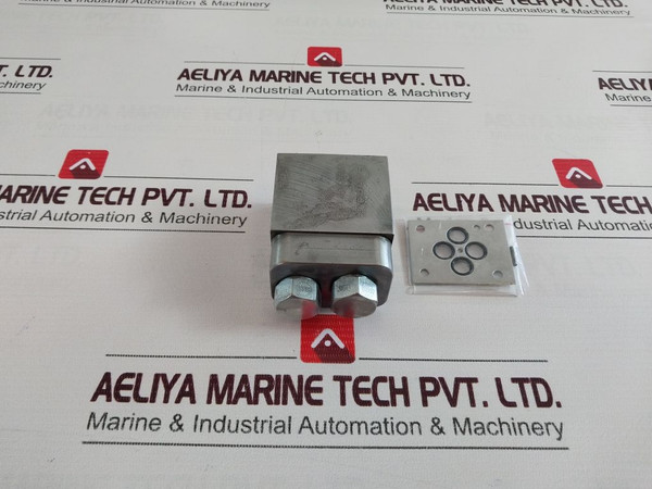 Sun Hydraulics Yfcg Xhn Aa Hydraulic Valve Manifold Pressure Compensator