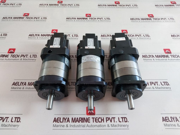 Servo Motor Sonac SG90L2-15-14-70 with GYC401DC1-SA - Fuji Electric FA Used