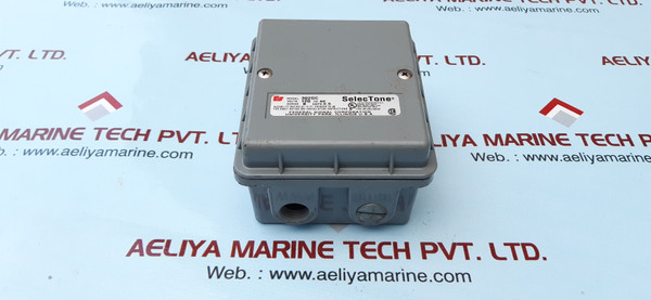 Federal 302Gc Signal Corporation 3R Enclosure