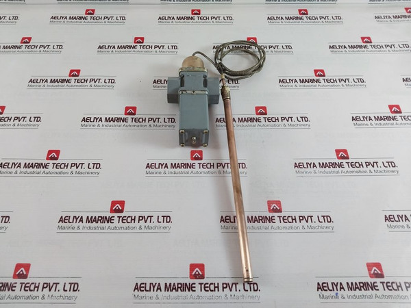 Johnson Controls V47Ae-1 Temperature Actuated Modulating Water Valve