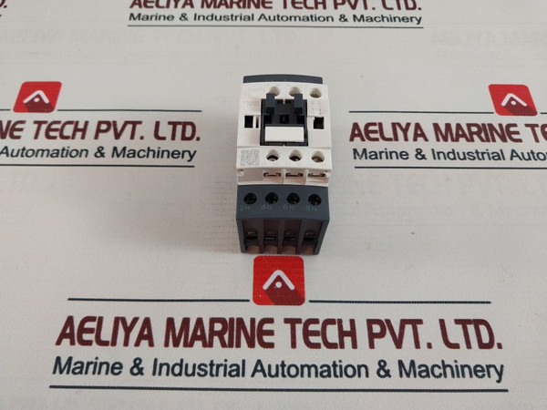 Schneider Electric Lc1Dt55 Ed Contactor 690V 50/60Hz