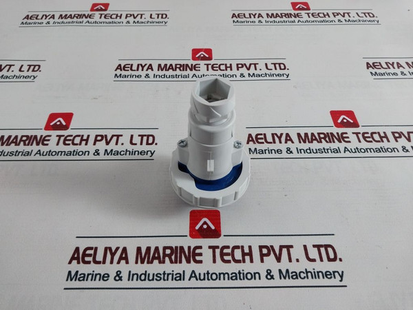 Legrand 563 03 Panel Mounting Socket 16A-6H/200/250V~