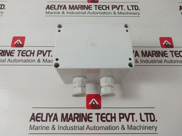 Aqua Signal 83329-013 Voltage Converter 120Min 220V 50/60Hz 20W