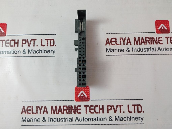 Siemens 1P 6Es7 193-4Cb30-0Aa0 Terminal Module