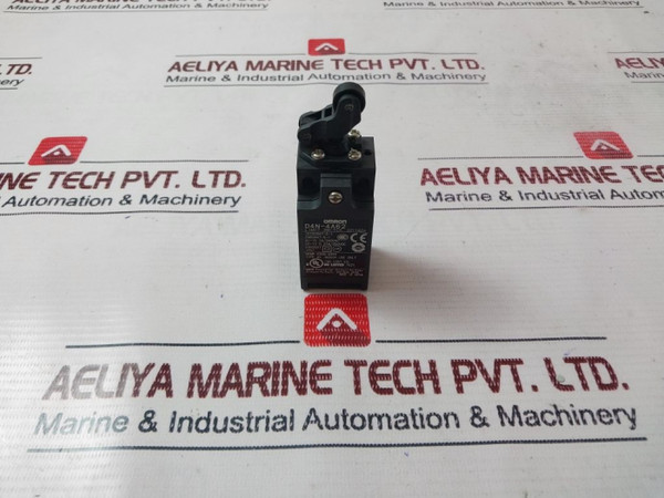 Limit Switch Omron D4N-4A62 - Omron Corporation Used