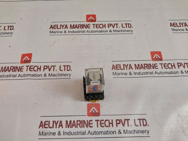 Omron Mk3P5-s Relay With Base 250V 50/60Hz 250Vac/28Vdc 10A Res.