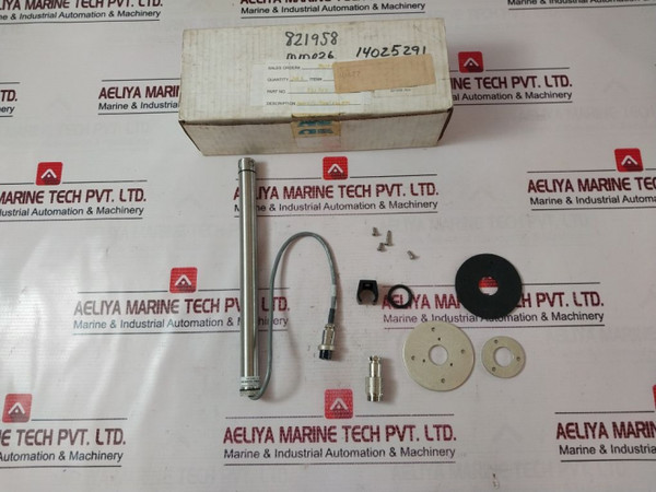 Transmitter: Omega Engineering Hx94C - Belden-m 8444 Cmg 4C22 New